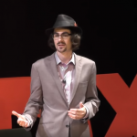 【TED動画】まるでマジックのように人とつながりを作る方法