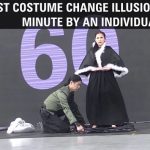 1分間で18回もの早着替えイリュージョンでギネス世界記録を更新!
