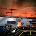 フェニックスデックの製造会社、倉庫火災で経営に大打撃（追記あり）